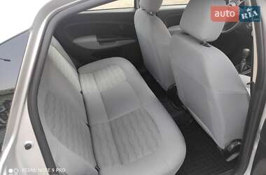 Седан Fiat Linea 2013 в 