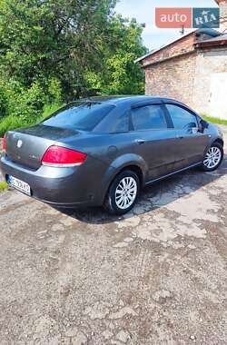Седан Fiat Linea 2008 в 