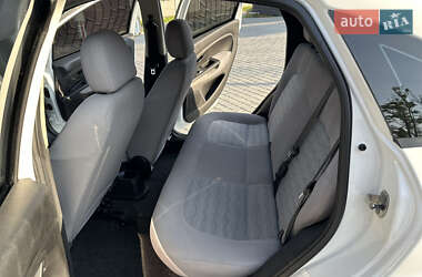 Седан Fiat Linea 2015 в 