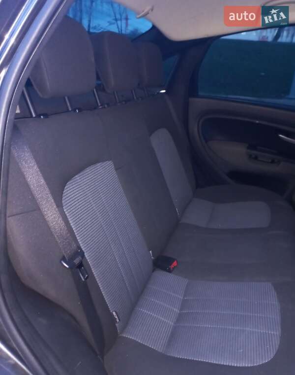 Седан Fiat Linea 2008 в Киеве