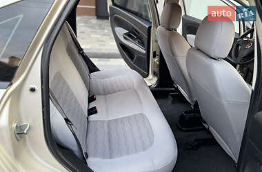 Седан Fiat Linea 2013 в 