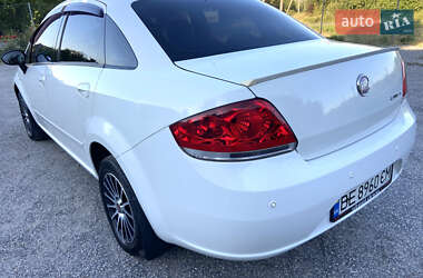 Седан Fiat Linea 2012 в 