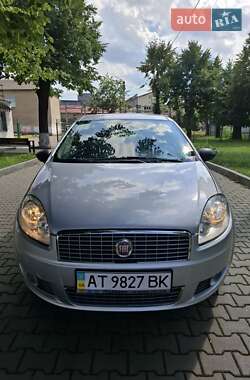 Седан Fiat Linea 2009 в 
