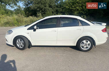 Седан Fiat Linea 2015 в 