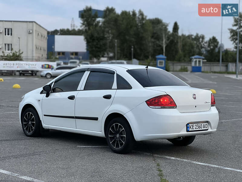 Седан Fiat Linea 2009 в Києві
