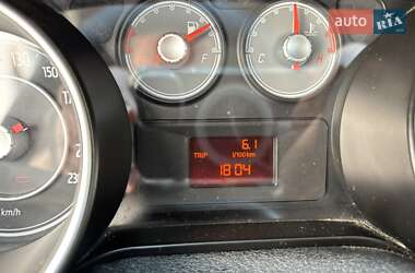 Седан Fiat Linea 2013 в 