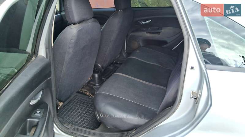 Седан Fiat Linea 2007 в Краматорске