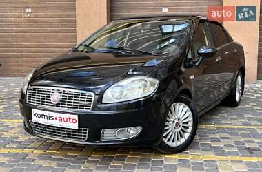 Седан Fiat Linea 2009 в 