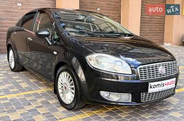Седан Fiat Linea 2009 в 