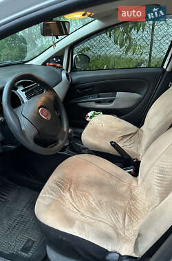 Седан Fiat Linea 2013 в 
