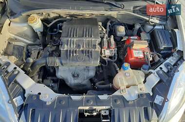 Седан Fiat Linea 2013 в 