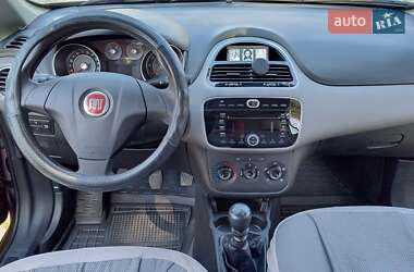 Седан Fiat Linea 2013 в 