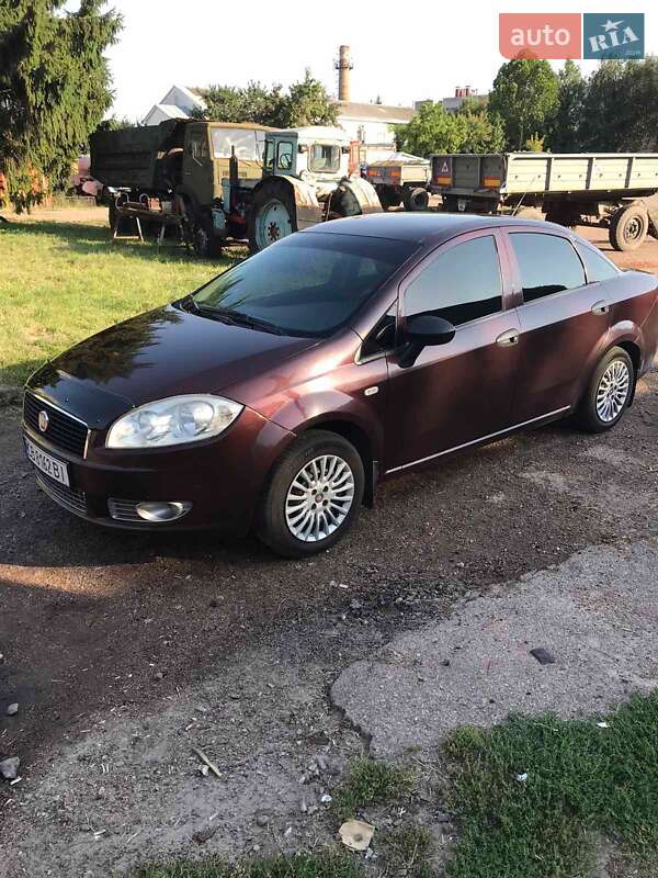 Седан Fiat Linea 2012 в Прилуках
