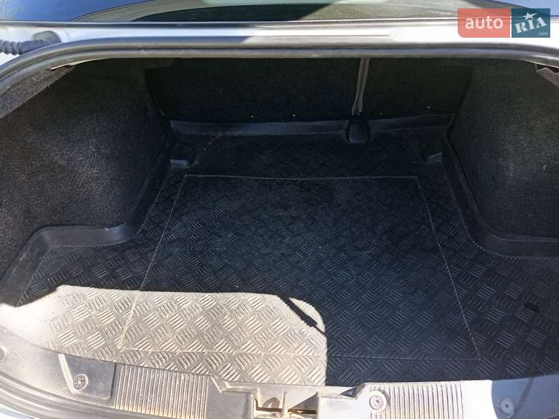 Седан Fiat Linea 2013 в Александрие фото 5 Седан Fiat Linea 2013 в Александрие