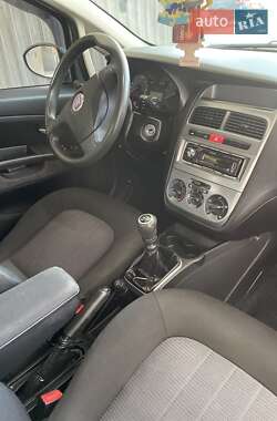 Седан Fiat Linea 2007 в 