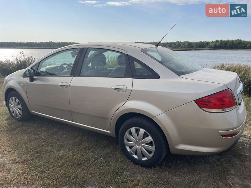 Седан Fiat Linea 2013 в Житомире