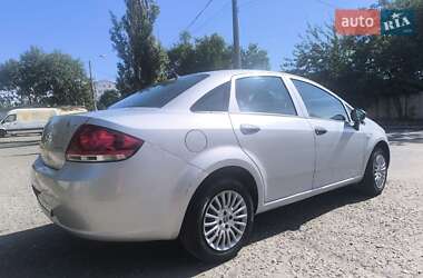 Седан Fiat Linea 2012 в 