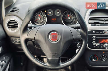 Седан Fiat Linea 2015 в 