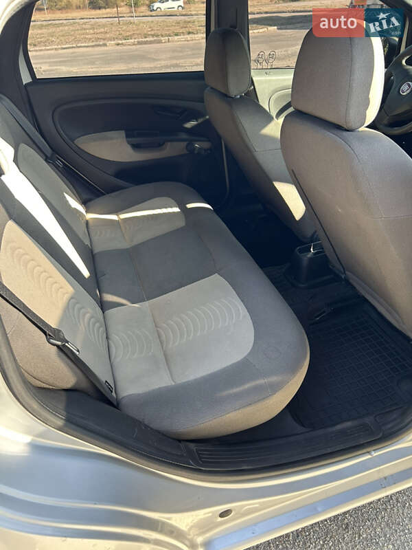 Седан Fiat Linea 2007 в Кропивницком