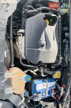 Седан Fiat Linea 2010 в 