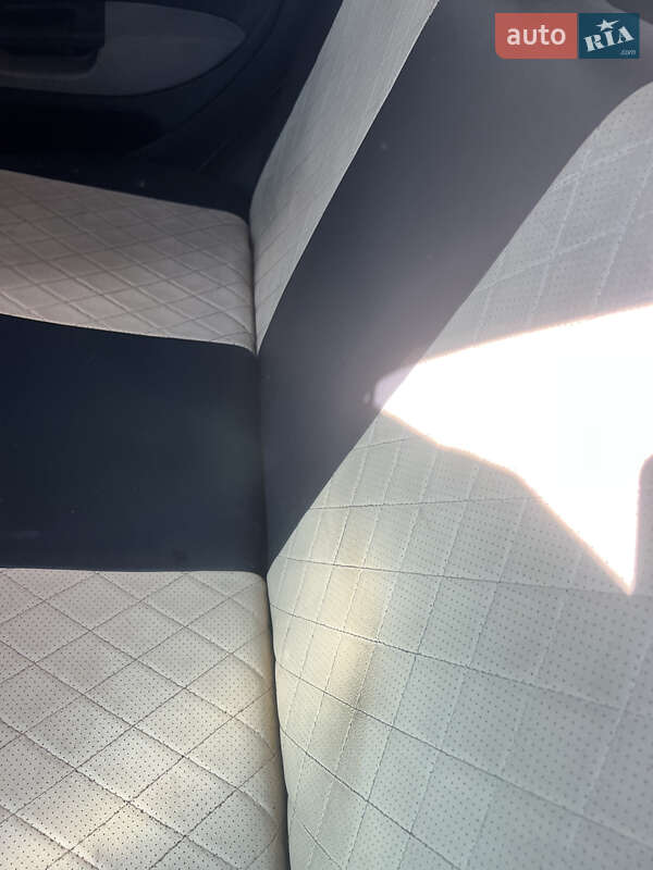 Седан Fiat Linea 2013 в Чернигове