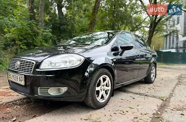Седан Fiat Linea 2010 в 