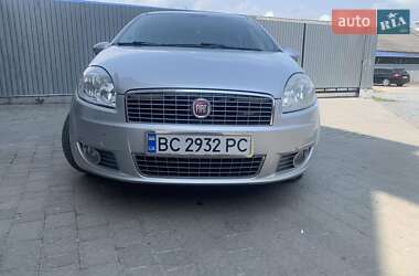Седан Fiat Linea 2009 в 