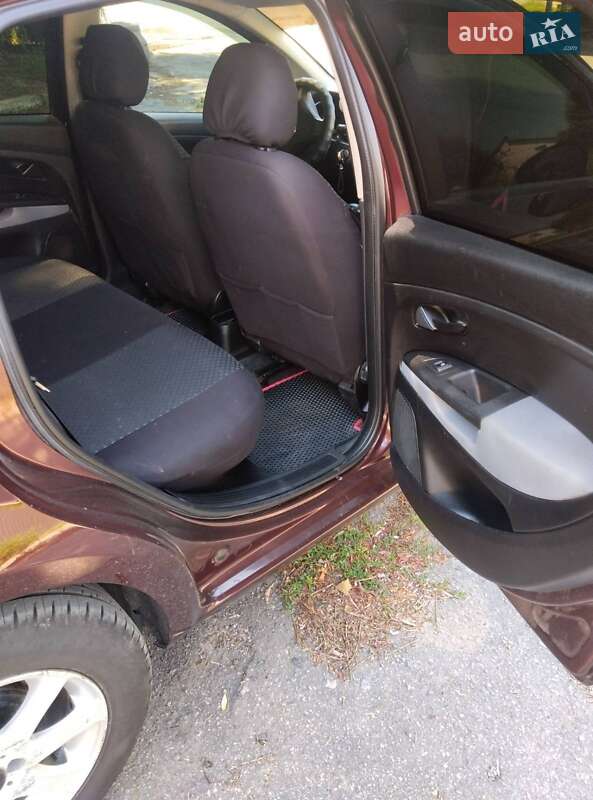 Седан Fiat Linea 2013 в Хмельнике