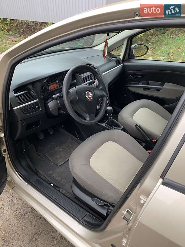 Седан Fiat Linea 2012 в Сумах фото 18 Седан Fiat Linea 2012 в Сумах