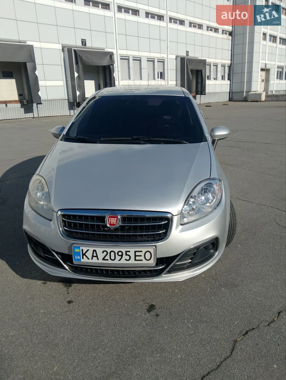 2013 Fiat Linea - мініатюра 21
