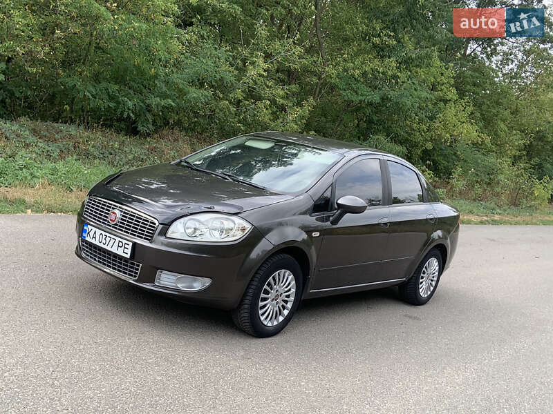 Седан Fiat Linea 2008 в Звенигородке