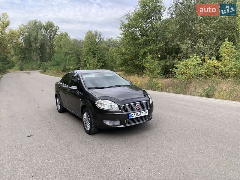 Седан Fiat Linea 2008 в Звенигородке