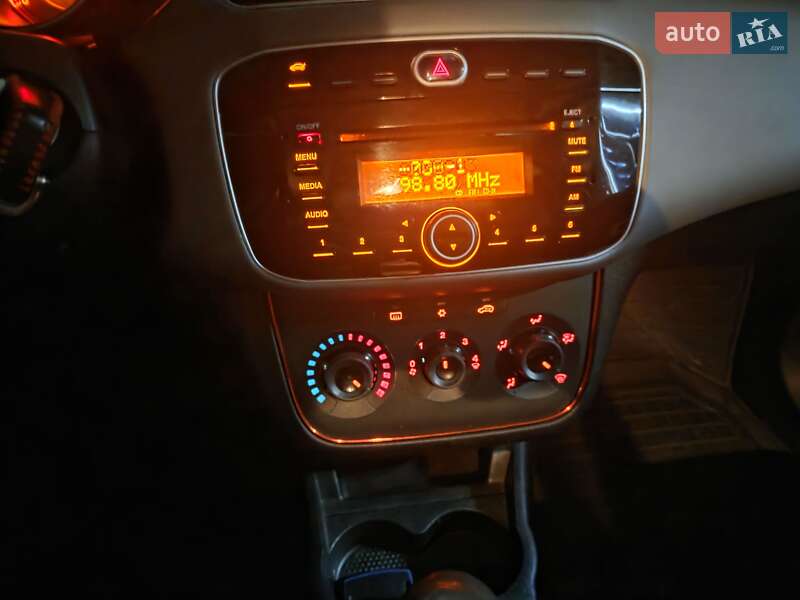 Седан Fiat Linea 2013 в Кременчуге фото 29 Седан Fiat Linea 2013 в Кременчуге