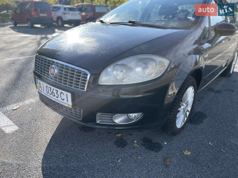 Седан Fiat Linea 2009 в Києві фото 3 Седан Fiat Linea 2009 в Києві
