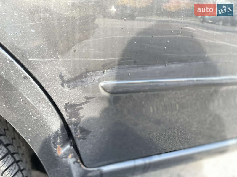 Седан Fiat Linea 2009 в Києві фото 39 Седан Fiat Linea 2009 в Києві