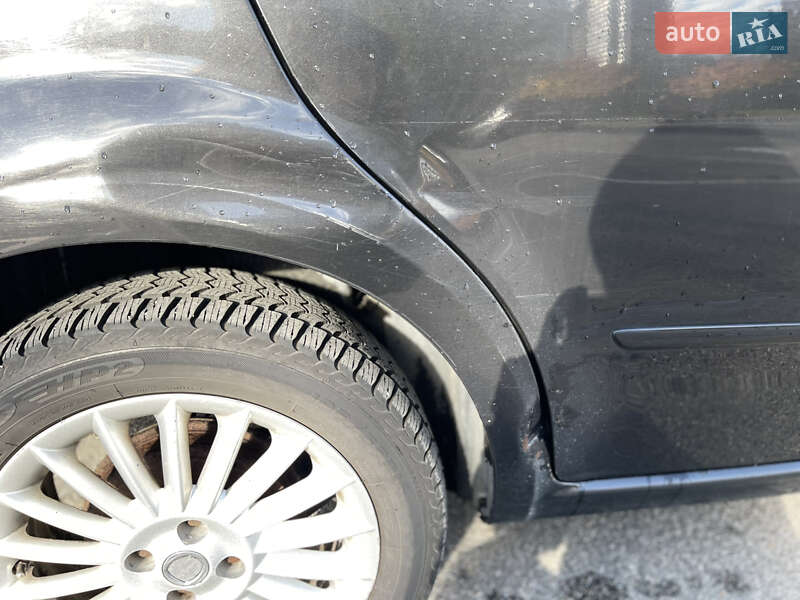 Седан Fiat Linea 2009 в Києві фото 40 Седан Fiat Linea 2009 в Києві