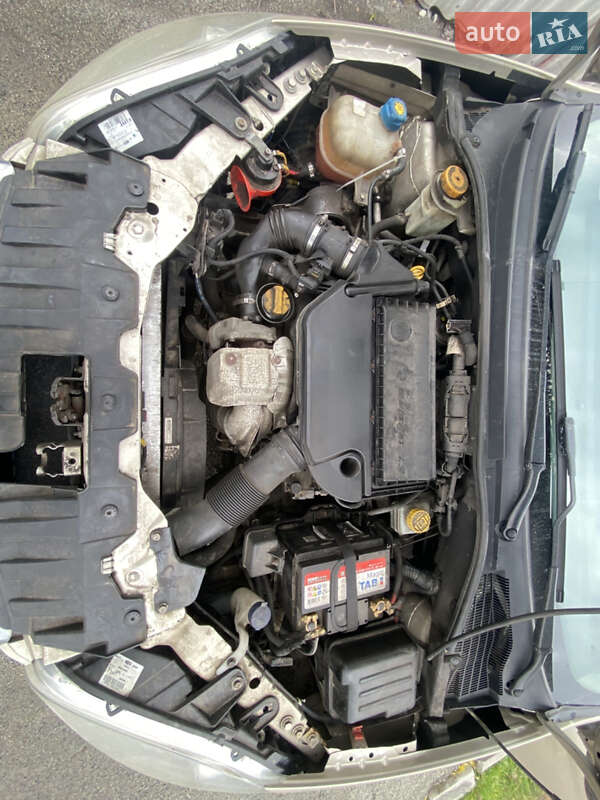 Седан Fiat Linea 2013 в Песочине