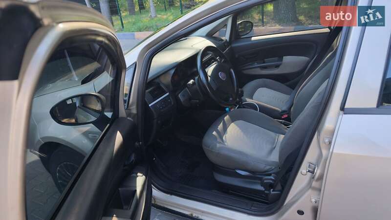 Седан Fiat Linea 2007 в Києві фото 9 Седан Fiat Linea 2007 в Києві