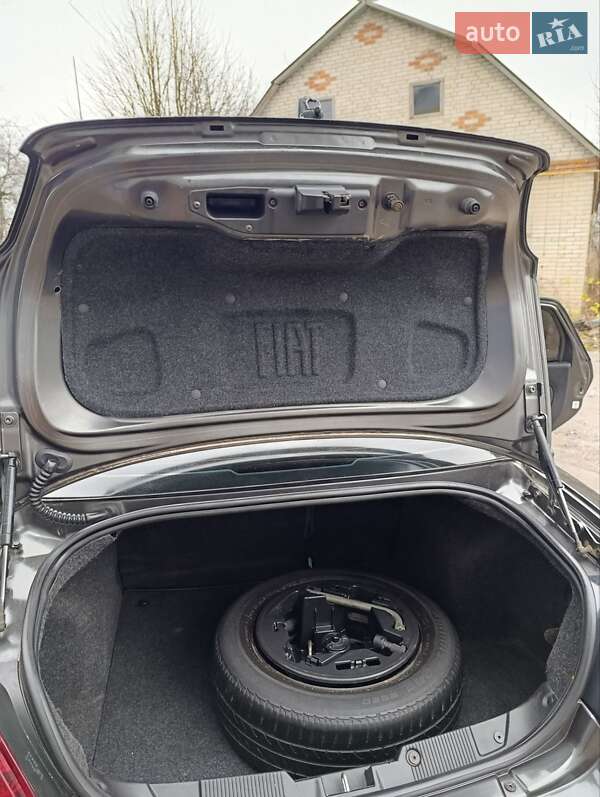 Седан Fiat Linea 2009 в Хмельнике