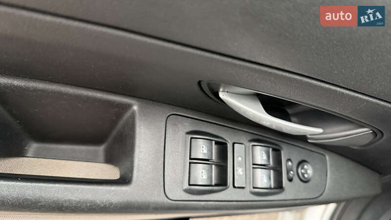 Седан Fiat Linea 2013 в Киеве