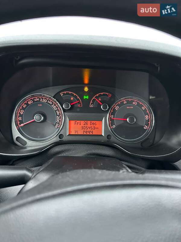 Седан Fiat Linea 2008 в Черкассах