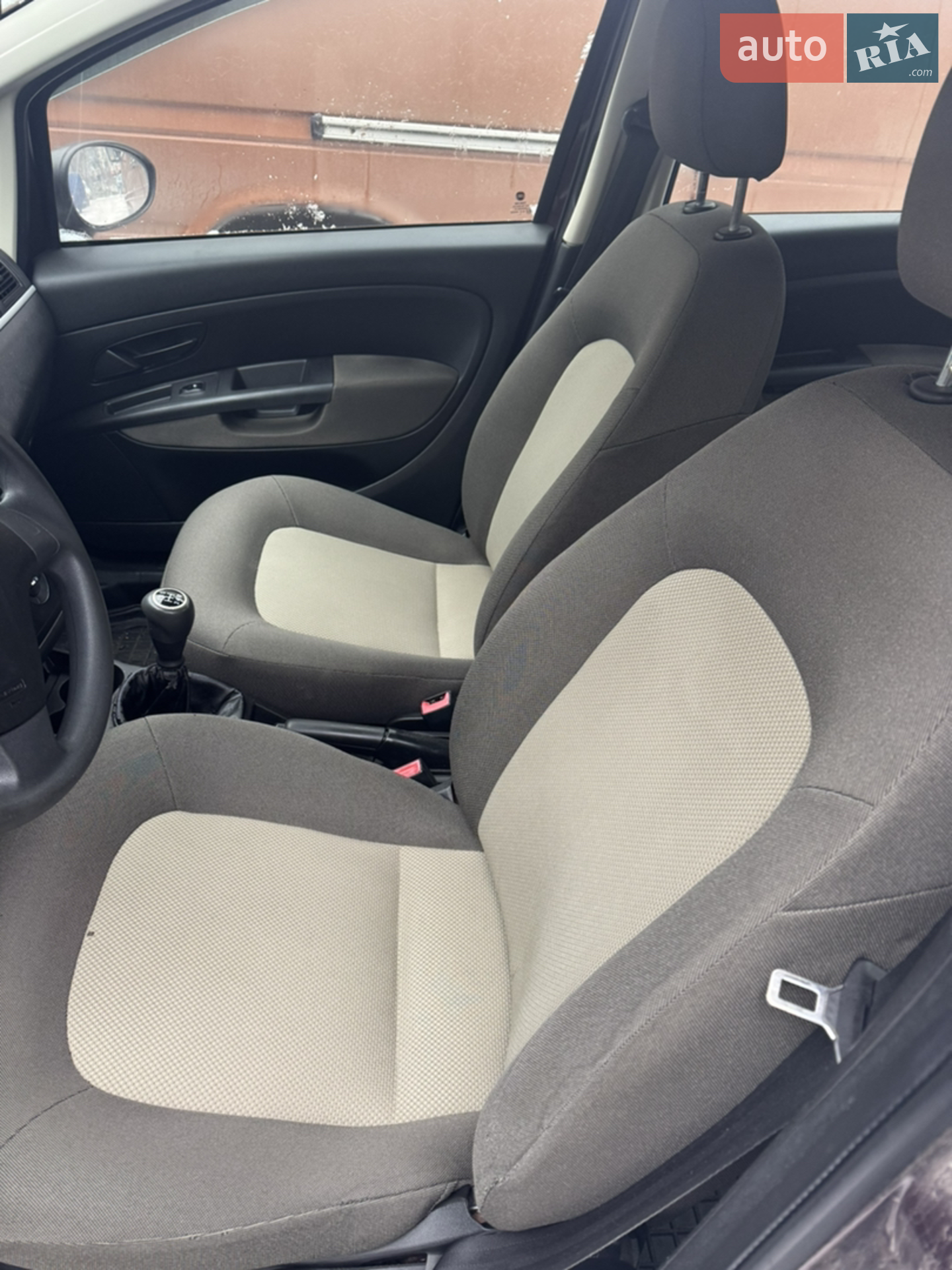 2011 Fiat Linea - мініатюра 19