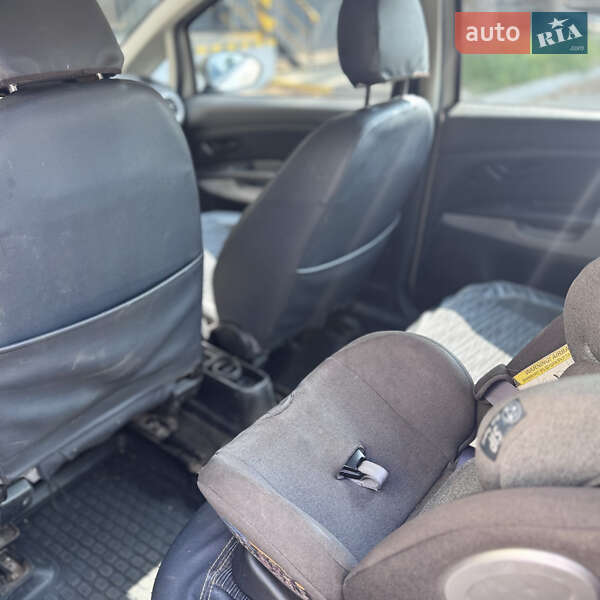 Седан Fiat Linea 2014 в Полтаве