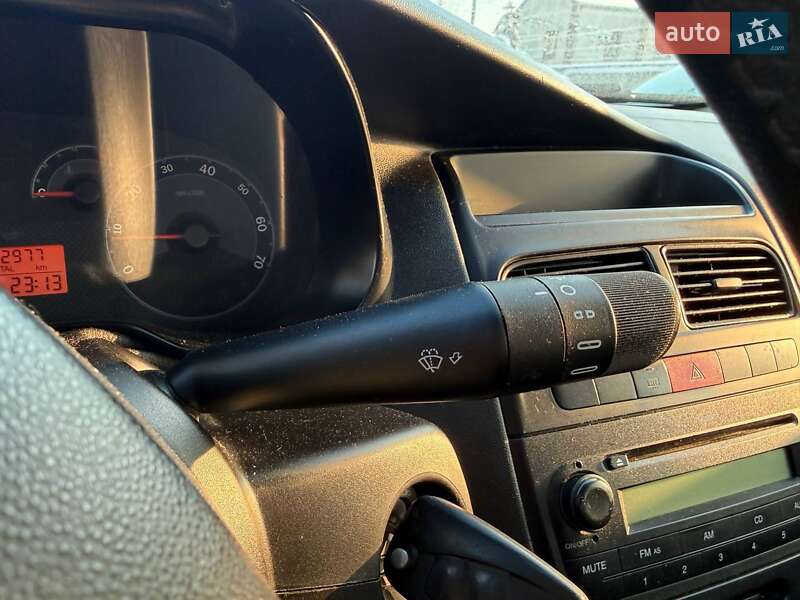 Седан Fiat Linea 2007 в Киеве