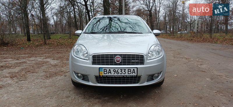 Седан Fiat Linea 2012 в Кропивницькому