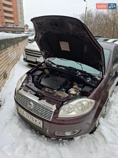 Седан Fiat Linea 2012 в Києві
