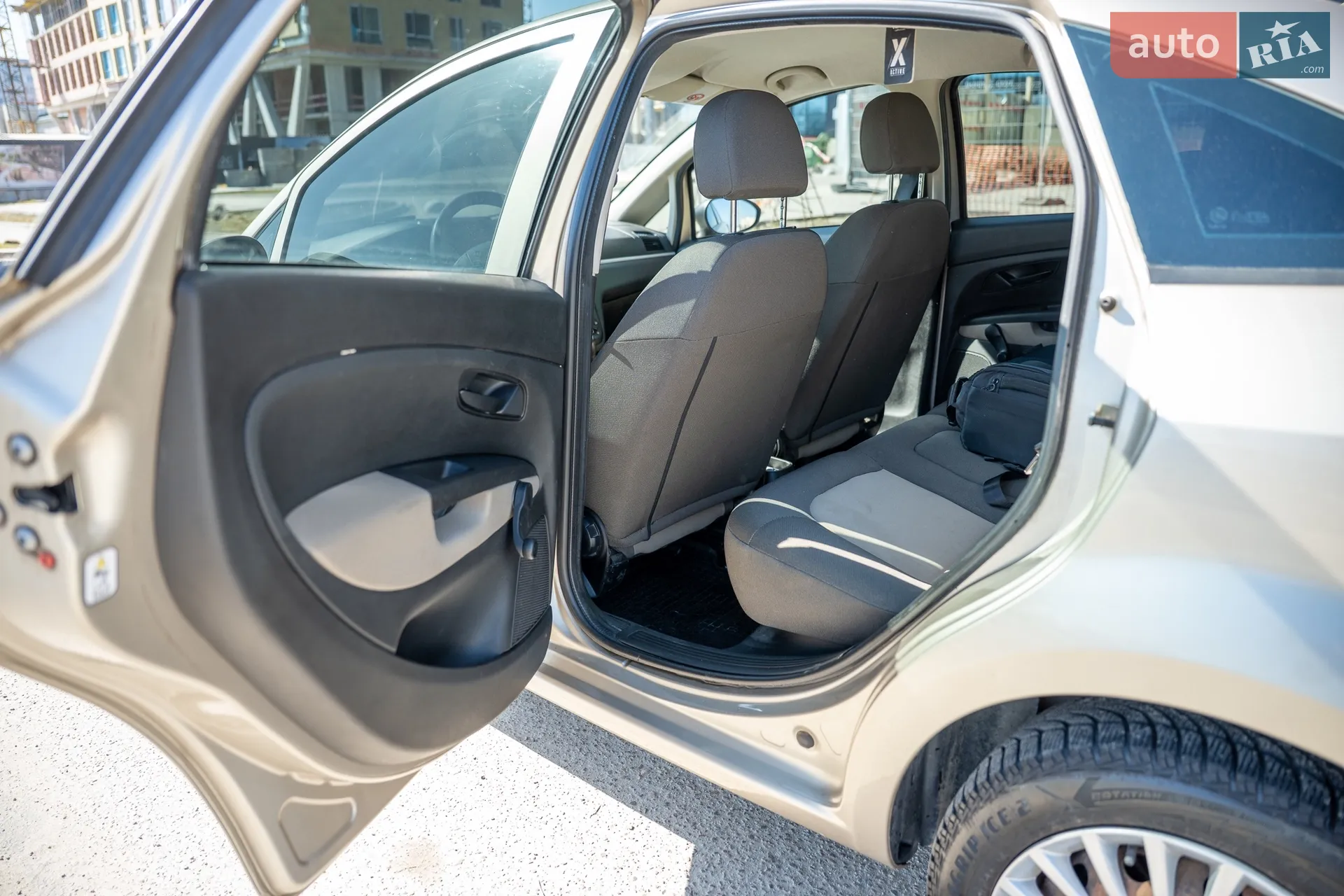 2010 Fiat Linea - мініатюра 11