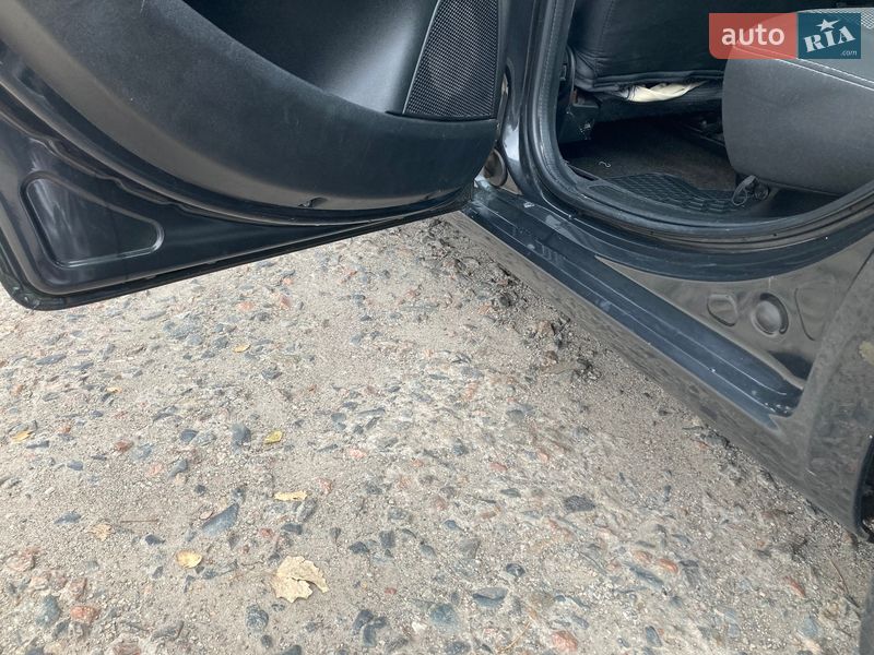Седан Fiat Linea 2012 в Кривому Розі