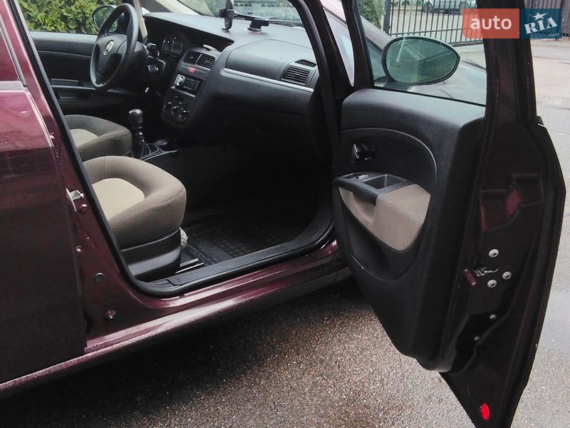 Седан Fiat Linea 2012 в Броварах