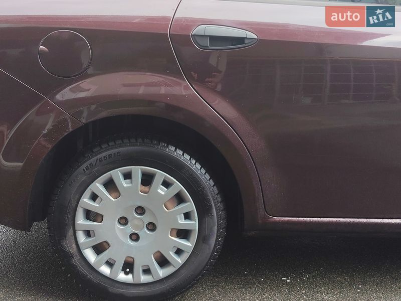 Седан Fiat Linea 2012 в Броварах